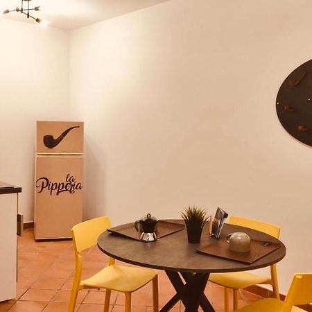 La Pipperia Apartments Ашеа Экстерьер фото